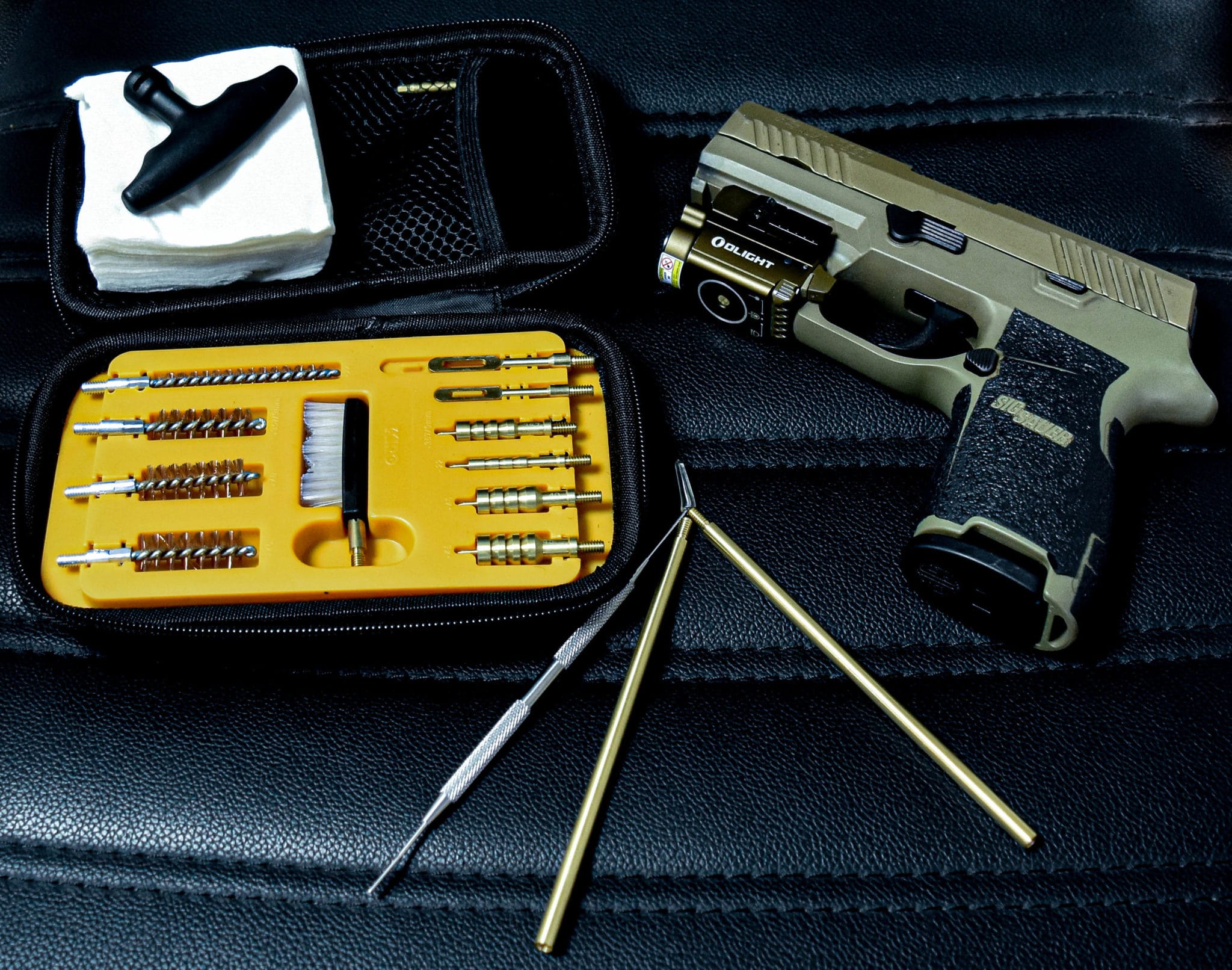 KIRO PCLEAN- Kiro Universal Handgun Cleaning kit For .22/ .357/ .38/ .40/ .45/ 9m Calibers 8 KIRO PCLEAN- Kiro Universal Handgun Cleaning kit For .22/ .357/ .38/ .40/ .45/ 9m Calibers 1